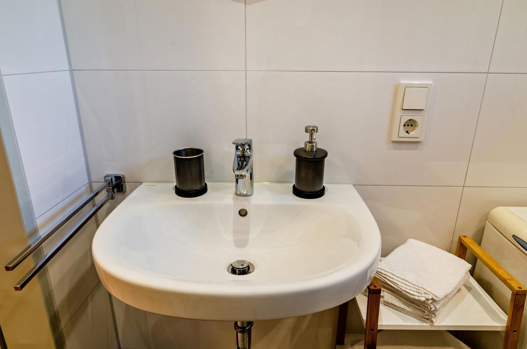 Ferienhaus Sonnenschein - Wohnung 1 นอร์เดน ภายนอก รูปภาพ